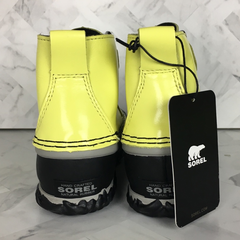 ๐ Sorel Out N About Ankle Boot in Zest 7 NWOB - Picture 4 of 6